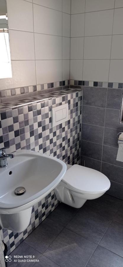 Penzion U Splavu Loket Exterior foto